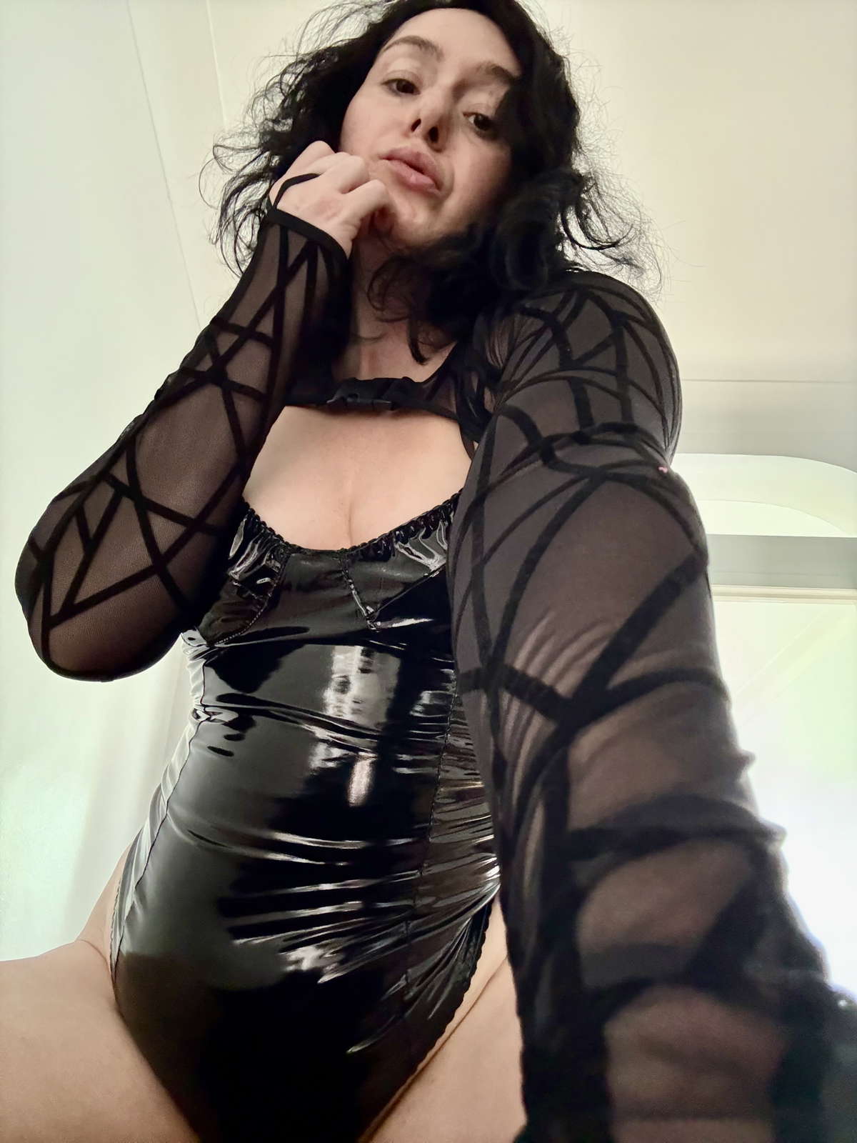 Mistress-Sara